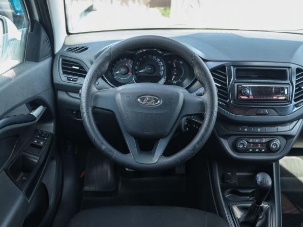 Lada (ВАЗ) Vesta I с пробегом 2017 года, цена 699 000 рублей, 99039 км, седан, Автокод Объявления