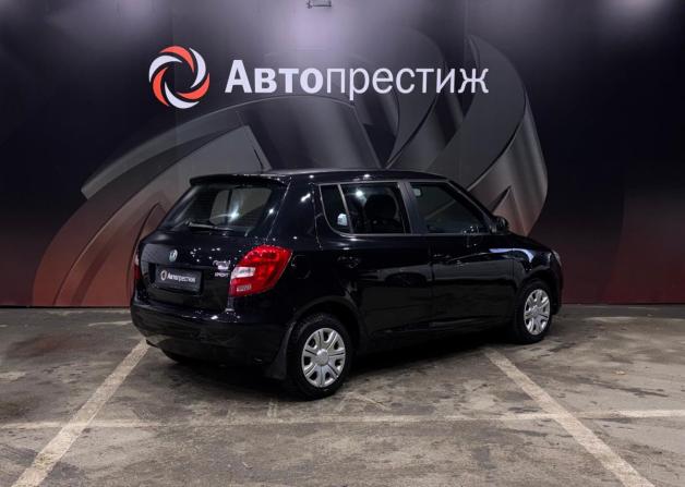 Skoda Fabia II Рестайлинг с пробегом 2010 года, цена 499 000 рублей, 252000 км, хэтчбек, Автокод Объявления
