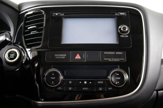Mitsubishi Outlander III с пробегом 2013 года, цена 1 349 000 рублей, 262000 км, внедорожник, Автокод Объявления