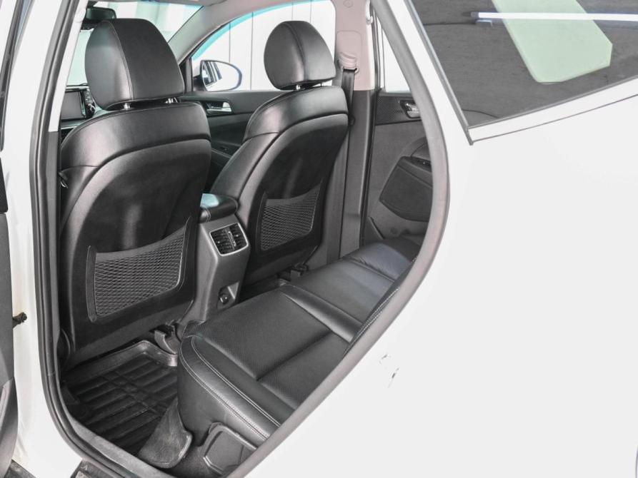Hyundai Tucson III Рестайлинг Ростов-на-Дону  - изображение 11