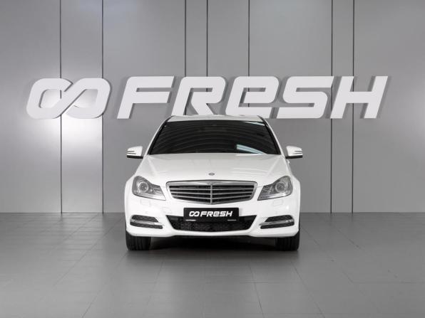 Mercedes-Benz C-Класс III (W204) Рестайлинг с пробегом 2013 года, цена 1 549 000 рублей, 113028 км, седан, Автокод Объявления
