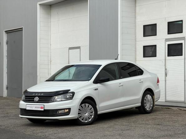 Volkswagen Polo V Рестайлинг с пробегом 2017 года, цена 1 085 300 рублей, 106616 км, седан, Автокод Объявления