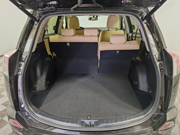 Toyota RAV4 IV (XA40) Рестайлинг с пробегом 2015 года, цена 2 080 000 рублей, 103723 км, внедорожник, Автокод Объявления