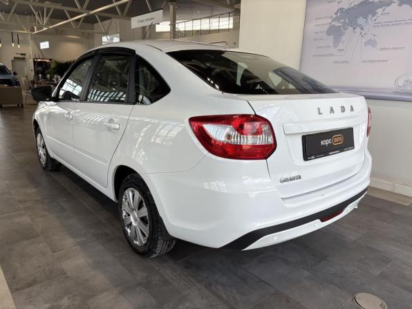 Lada (ВАЗ) Granta I Рестайлинг с пробегом 2022 года, цена 755 000 рублей, 37210 км, седан, Автокод Объявления