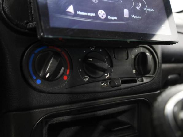 Chevrolet Niva I Рестайлинг с пробегом 2013 года, цена 649 500 рублей, 175731 км, внедорожник, Автокод Объявления