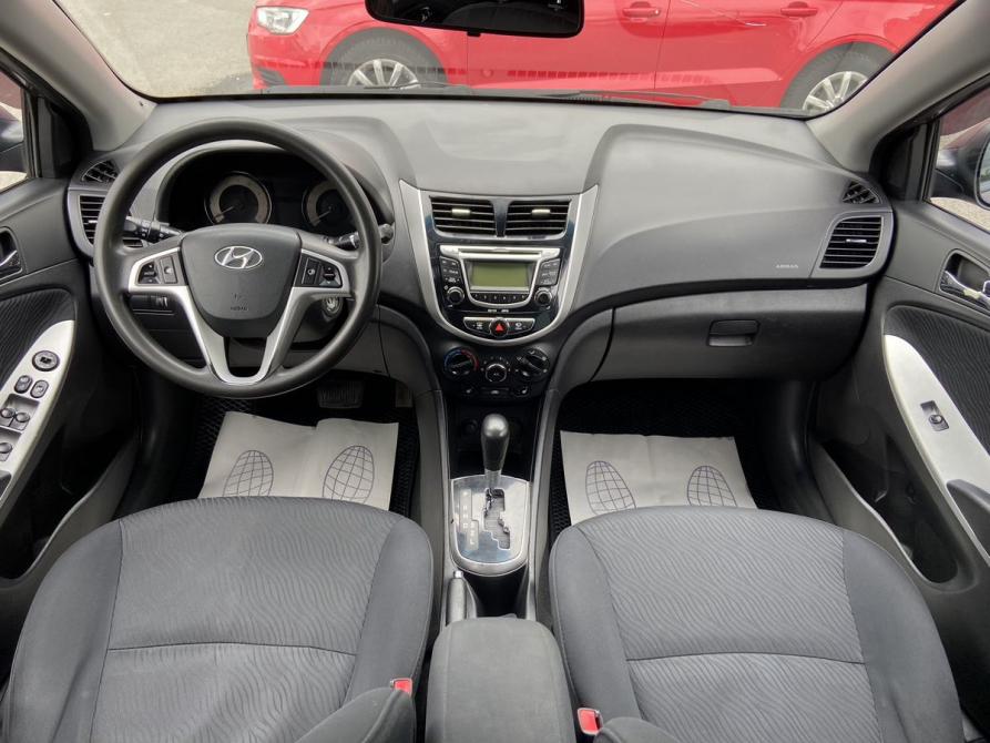 Hyundai Solaris I Москва  - изображение 7