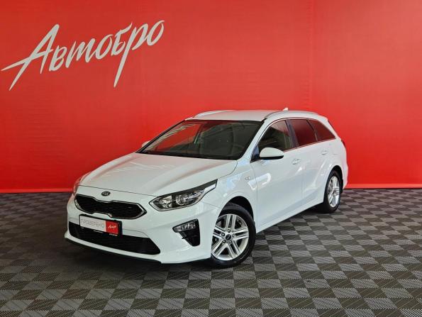 Kia Ceed III с пробегом 2021 года, цена 2 249 000 рублей, 52760 км, универсал, Автокод Объявления