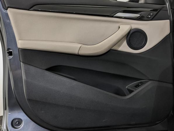 BMW X1 II (F48) Рестайлинг с пробегом 2021 года, цена 3 040 000 рублей, 46731 км, внедорожник, Автокод Объявления