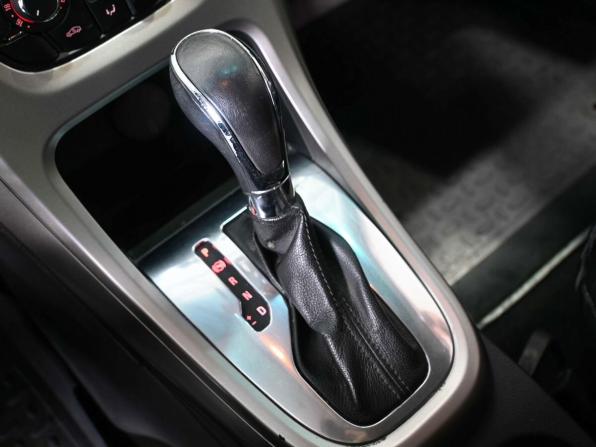 Opel Astra J с пробегом 2011 года, цена 779 900 рублей, 170756 км, хэтчбек, Автокод Объявления