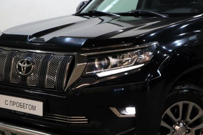 Toyota Land Cruiser Prado 150 Series Рестайлинг 2 с пробегом 2018 года, цена 6 000 000 рублей, 111252 км, внедорожник, Автокод Объявления