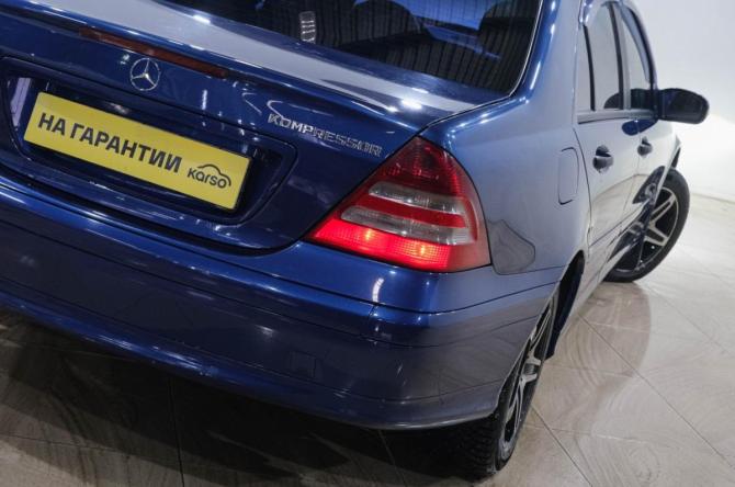 Mercedes-Benz C-Класс II (W203) Рестайлинг с пробегом 2005 года, цена 699 000 рублей, 423000 км, седан, Автокод Объявления