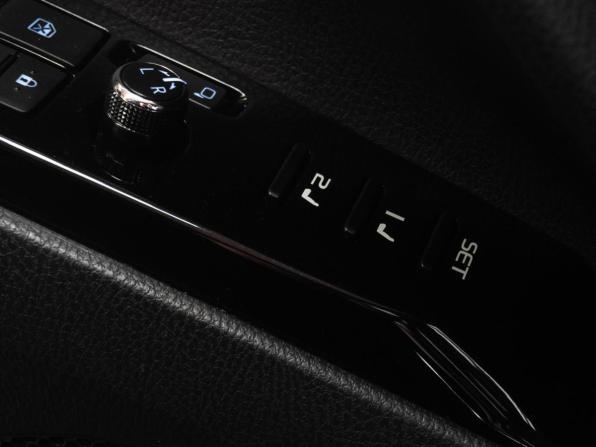 Toyota Camry VIII (XV70) с пробегом 2019 года, цена 3 210 000 рублей, 161025 км, седан, Автокод Объявления