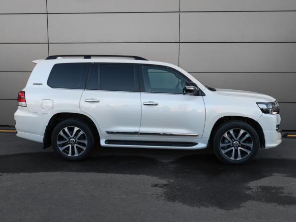 Toyota Land Cruiser 200 Series Рестайлинг 2 с пробегом 2020 года, цена 8 898 000 рублей, 68580 км, внедорожник, Автокод Объявления