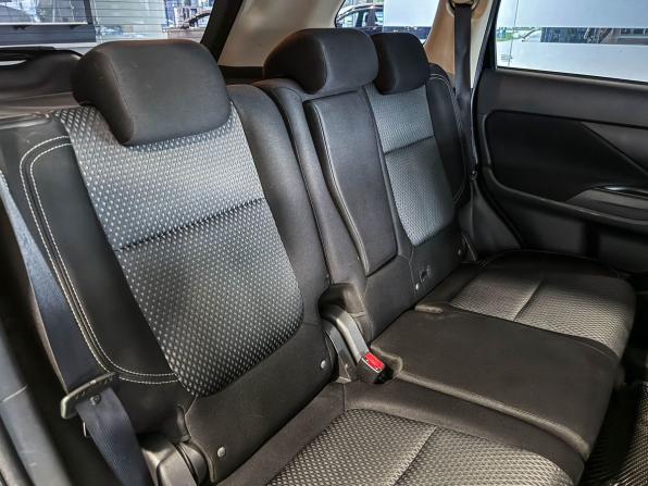 Mitsubishi Outlander III Рестайлинг 3 с пробегом 2019 года, цена 1 950 000 рублей, 122538 км, внедорожник, Автокод Объявления