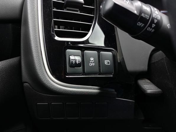 Mitsubishi Outlander III Рестайлинг 3 с пробегом 2021 года, цена 2 588 000 рублей, 94000 км, внедорожник, Автокод Объявления