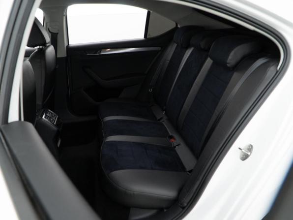 Skoda Superb III с пробегом 2018 года, цена 2 178 055 рублей, 105707 км, лифтбек, Автокод Объявления