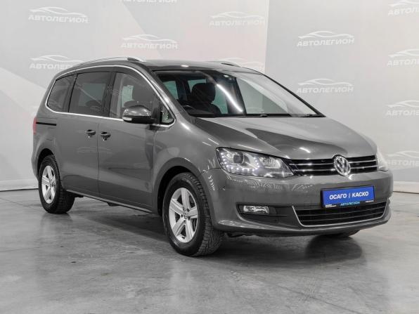 Volkswagen Sharan II с пробегом 2013 года, цена 1 330 000 рублей, 150000 км, минивэн, Автокод Объявления
