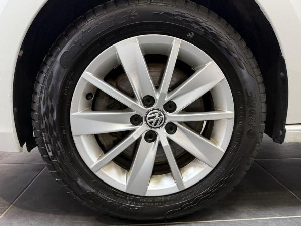 Volkswagen Polo V Рестайлинг с пробегом 2020 года, цена 1 250 000 рублей, 132882 км, седан, Автокод Объявления