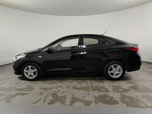 Hyundai Solaris II с пробегом 2019 года, цена 1 350 000 рублей, 107423 км, седан, Автокод Объявления