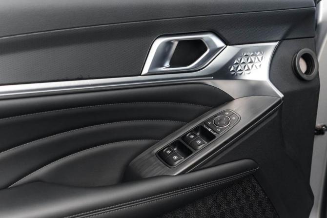 Новый Haval F7x II 2026 года, цена 3 799 000 рублей, внедорожник, Автокод Объявления