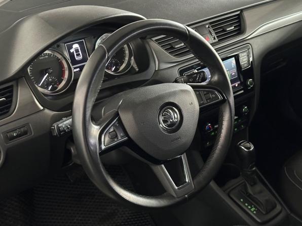 Skoda Rapid I Рестайлинг с пробегом 2019 года, цена 1 348 000 рублей, 136378 км, лифтбек, Автокод Объявления