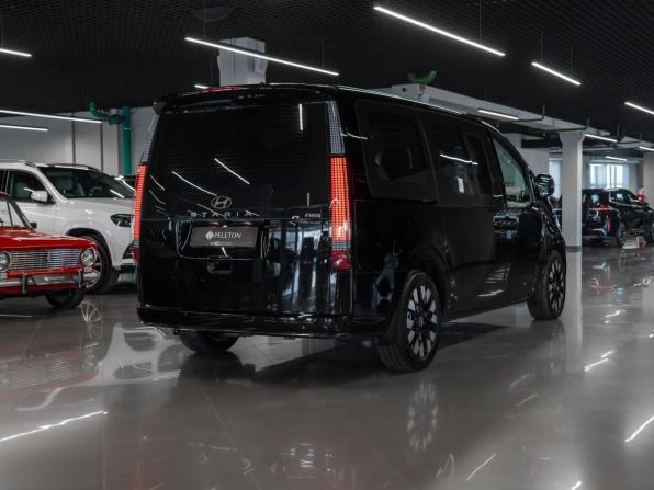 Hyundai Staria I с пробегом 2025 года, цена 8 600 000 рублей, 2846 км, минивэн, Автокод Объявления