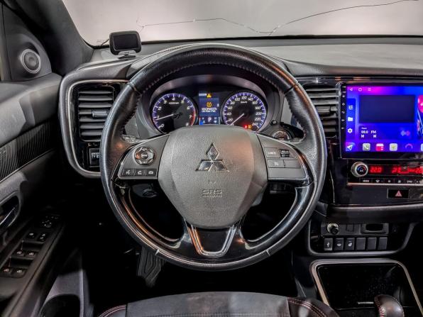 Mitsubishi Outlander III Рестайлинг 3 с пробегом 2021 года, цена 2 370 000 рублей, 123765 км, внедорожник, Автокод Объявления