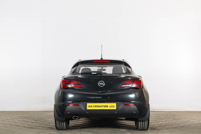 Opel Astra J Рестайлинг с пробегом 2013 года, цена 1 489 000 рублей, 69600 км, хэтчбек, Автокод Объявления