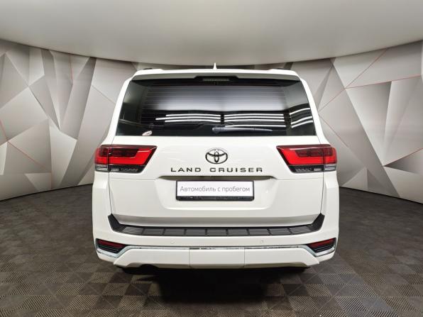 Toyota Land Cruiser 300 Series с пробегом 2022 года, цена 10 235 000 рублей, 47177 км, внедорожник, Автокод Объявления
