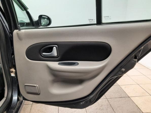 Renault Symbol ll с пробегом 2010 года, цена 300 000 рублей, 270000 км, седан, Автокод Объявления