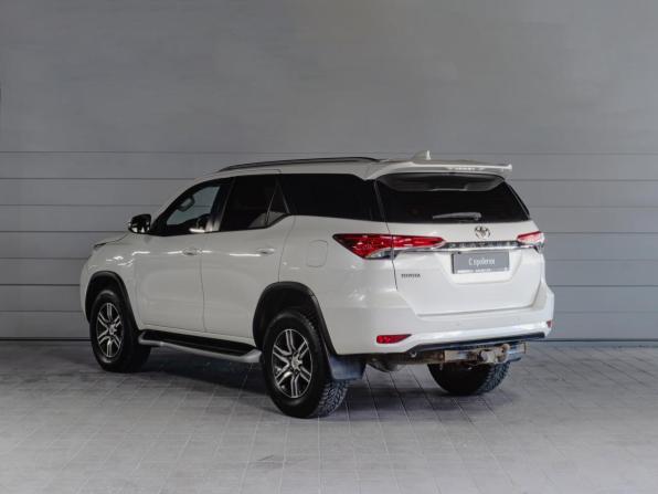 Toyota Fortuner II с пробегом 2020 года, цена 3 599 000 рублей, 232157 км, внедорожник, Автокод Объявления