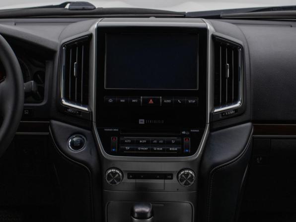 Toyota Land Cruiser 200 Series Рестайлинг 2 с пробегом 2019 года, цена 6 000 000 рублей, 287370 км, внедорожник, Автокод Объявления