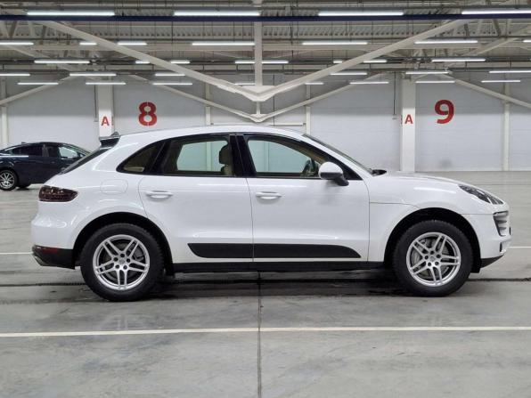 Porsche Macan I с пробегом 2015 года, цена 3 660 000 рублей, 107342 км, внедорожник, Автокод Объявления