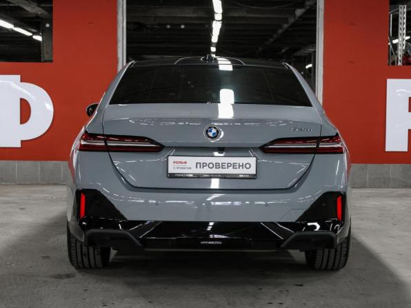 BMW 5 серии VIII (G60/G61/G68) с пробегом 2024 года, цена 7 600 000 рублей, 5459 км, седан, Автокод Объявления