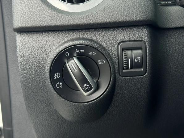 Volkswagen Tiguan I Рестайлинг с пробегом 2015 года, цена 1 305 000 рублей, 196982 км, внедорожник, Автокод Объявления