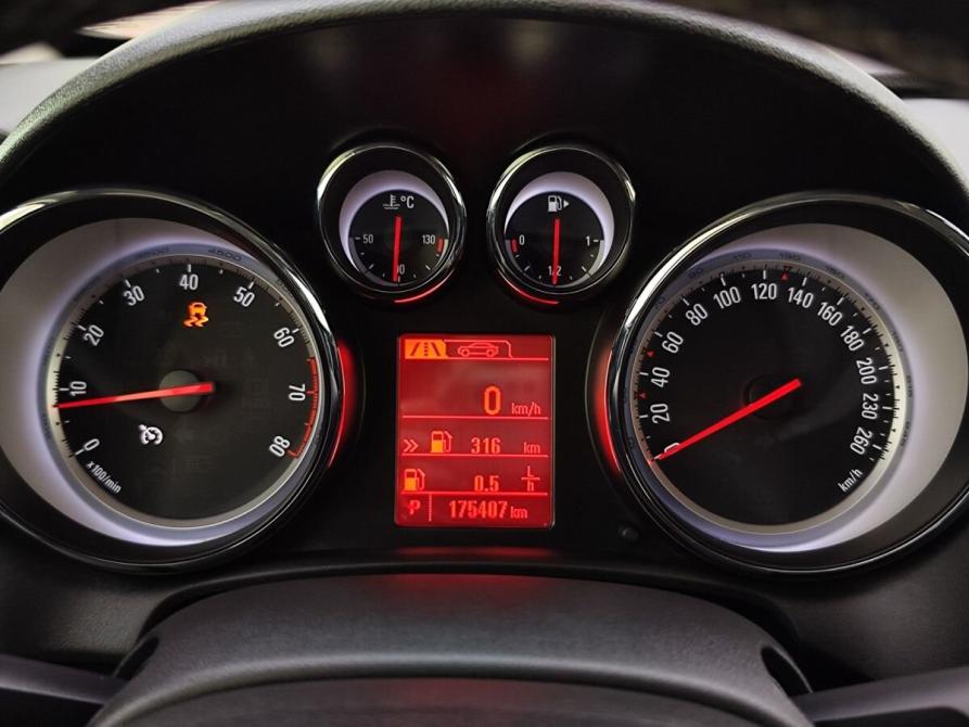 Opel Astra J Рестайлинг Уфа  - изображение 16