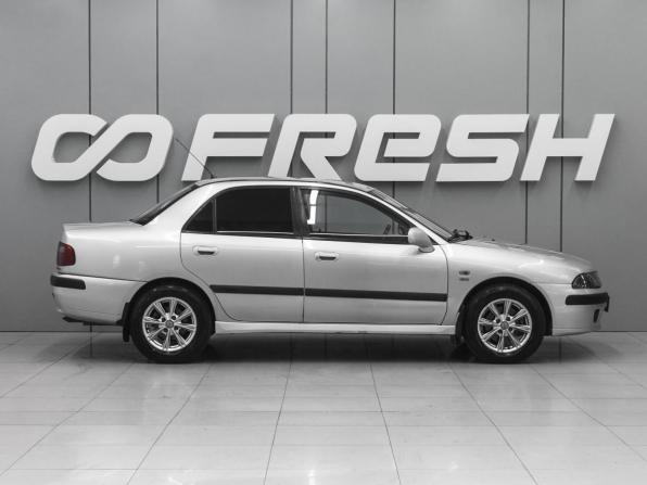Mitsubishi Carisma I Рестайлинг с пробегом 2000 года, цена 300 000 рублей, 346928 км, седан, Автокод Объявления