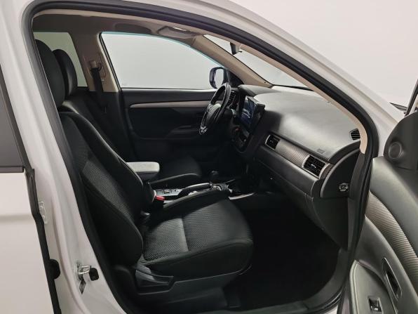 Mitsubishi Outlander III Рестайлинг 2 с пробегом 2017 года, цена 1 929 000 рублей, 154087 км, внедорожник, Автокод Объявления