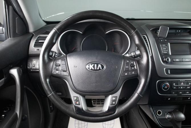 Kia Sorento II Рестайлинг с пробегом 2014 года, цена 1 799 000 рублей, 241919 км, внедорожник, Автокод Объявления