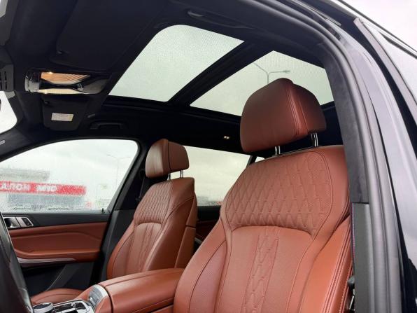 BMW X7 I (G07) Рестайлинг с пробегом 2022 года, цена 9 995 000 рублей, 116000 км, внедорожник, Автокод Объявления