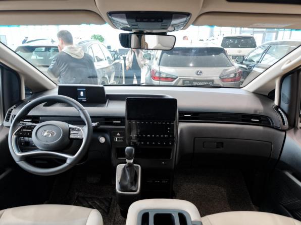 Hyundai Staria I с пробегом 2021 года, цена 4 080 000 рублей, 133355 км, минивэн, Автокод Объявления