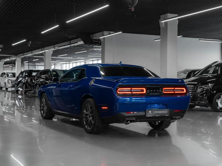 Dodge Challenger III Рестайлинг 2 Москва  - изображение 4