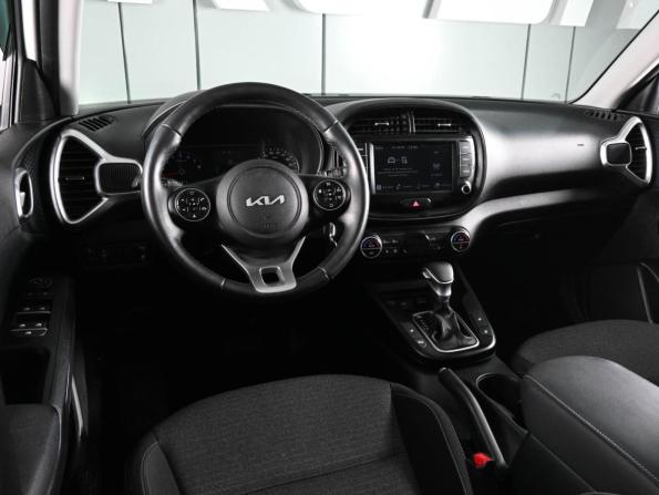 Kia Soul III с пробегом 2022 года, цена 2 369 000 рублей, 40602 км, хэтчбек, Автокод Объявления
