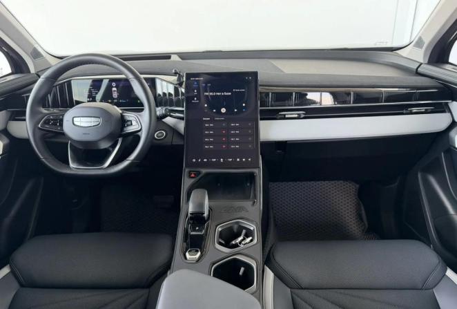 Geely Atlas II с пробегом 2024 года, цена 2 965 000 рублей, 23214 км, внедорожник, Автокод Объявления