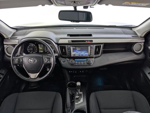 Toyota RAV4 IV (XA40) Рестайлинг с пробегом 2018 года, цена 2 430 000 рублей, 120339 км, внедорожник, Автокод Объявления