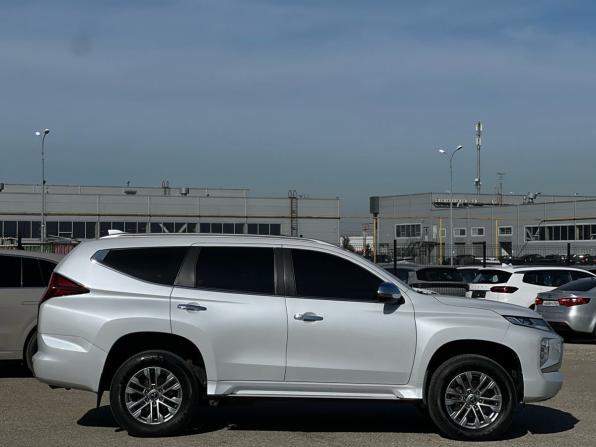 Mitsubishi Pajero Sport III Рестайлинг с пробегом 2020 года, цена 3 789 000 рублей, 62700 км, внедорожник, Автокод Объявления