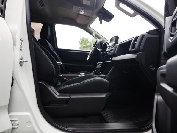 Mitsubishi L200 VI с пробегом 2025 года, цена 4 290 000 рублей, 41865 км, offers.body_type.unknown, Автокод Объявления