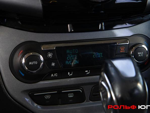 Ford Focus III с пробегом 2012 года, цена 728 000 рублей, 202822 км, хэтчбек, Автокод Объявления