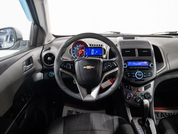 Chevrolet Aveo II с пробегом 2013 года, цена 589 500 рублей, 180000 км, седан, Автокод Объявления