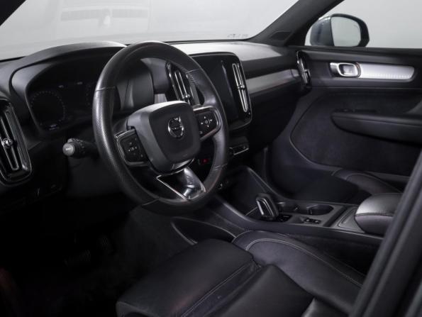 Volvo XC40 I с пробегом 2018 года, цена 3 400 000 рублей, 64700 км, внедорожник, Автокод Объявления